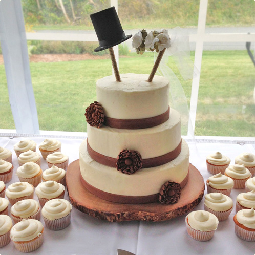 Baylow Cakes Wedding Cake